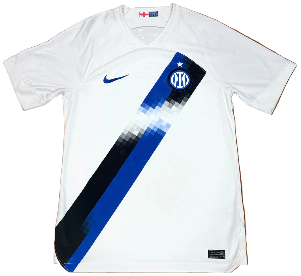 Inter Milan 2023/24 Away Nike Football Shirt Small Martinez 10