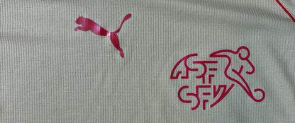 Switzerland 2006/08 Away Puma Football Shirt Medium
