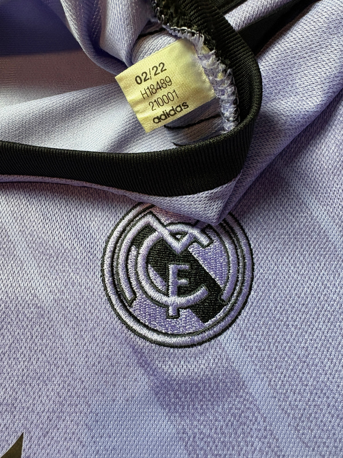 Real Madrid 2023/24 Away Adidas Football Shirt Extra Large
