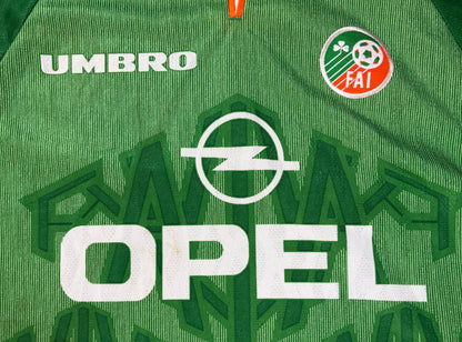 Ireland 1994/95 Home Umbro Football Shirt Medium