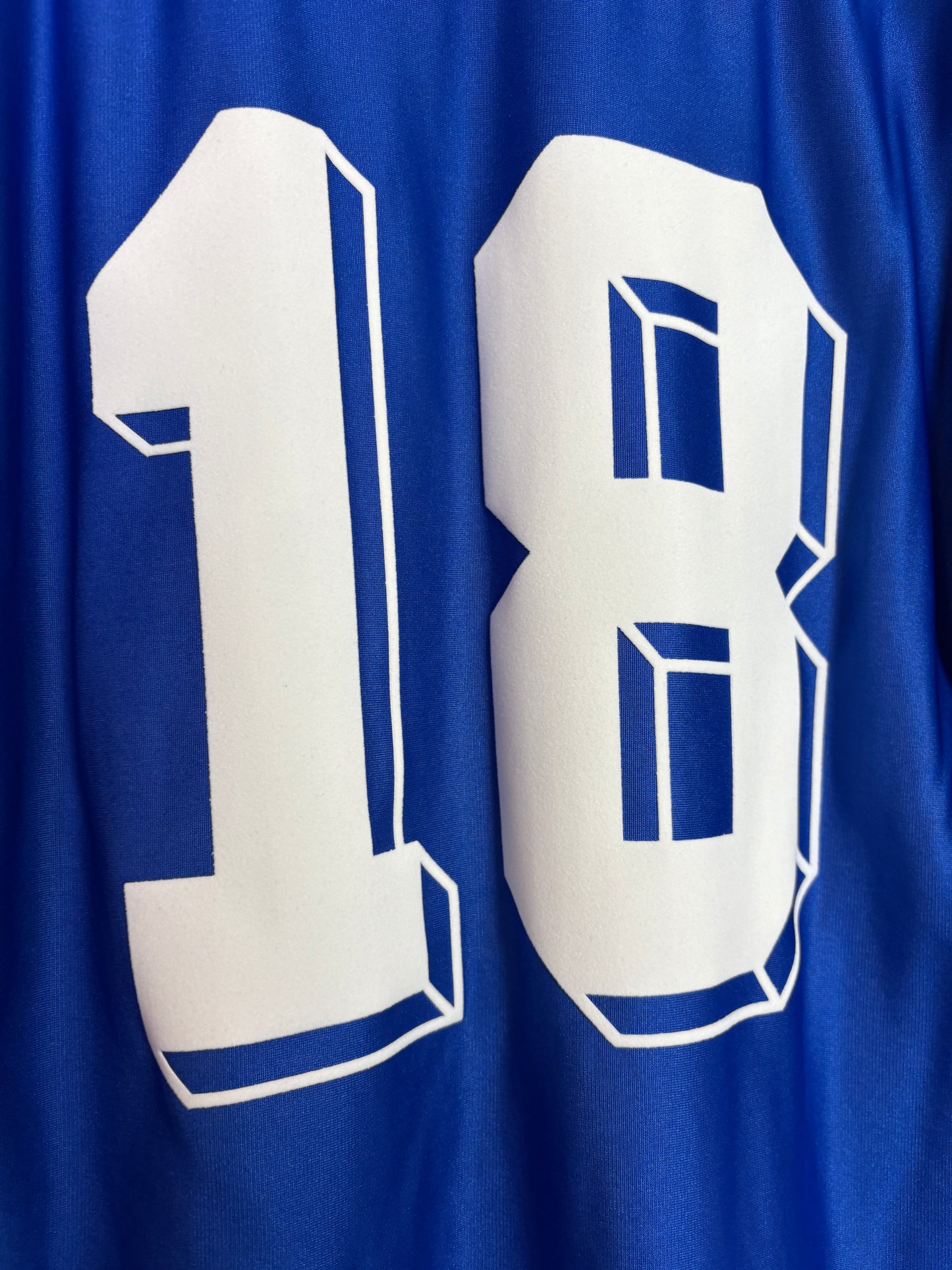 Italy 1990 Home Large 18 (Mancini)