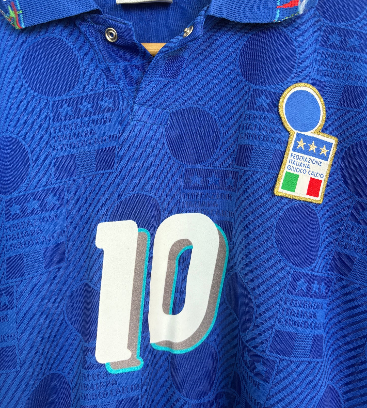 Italy	1994 Home Medium Baggio 10
