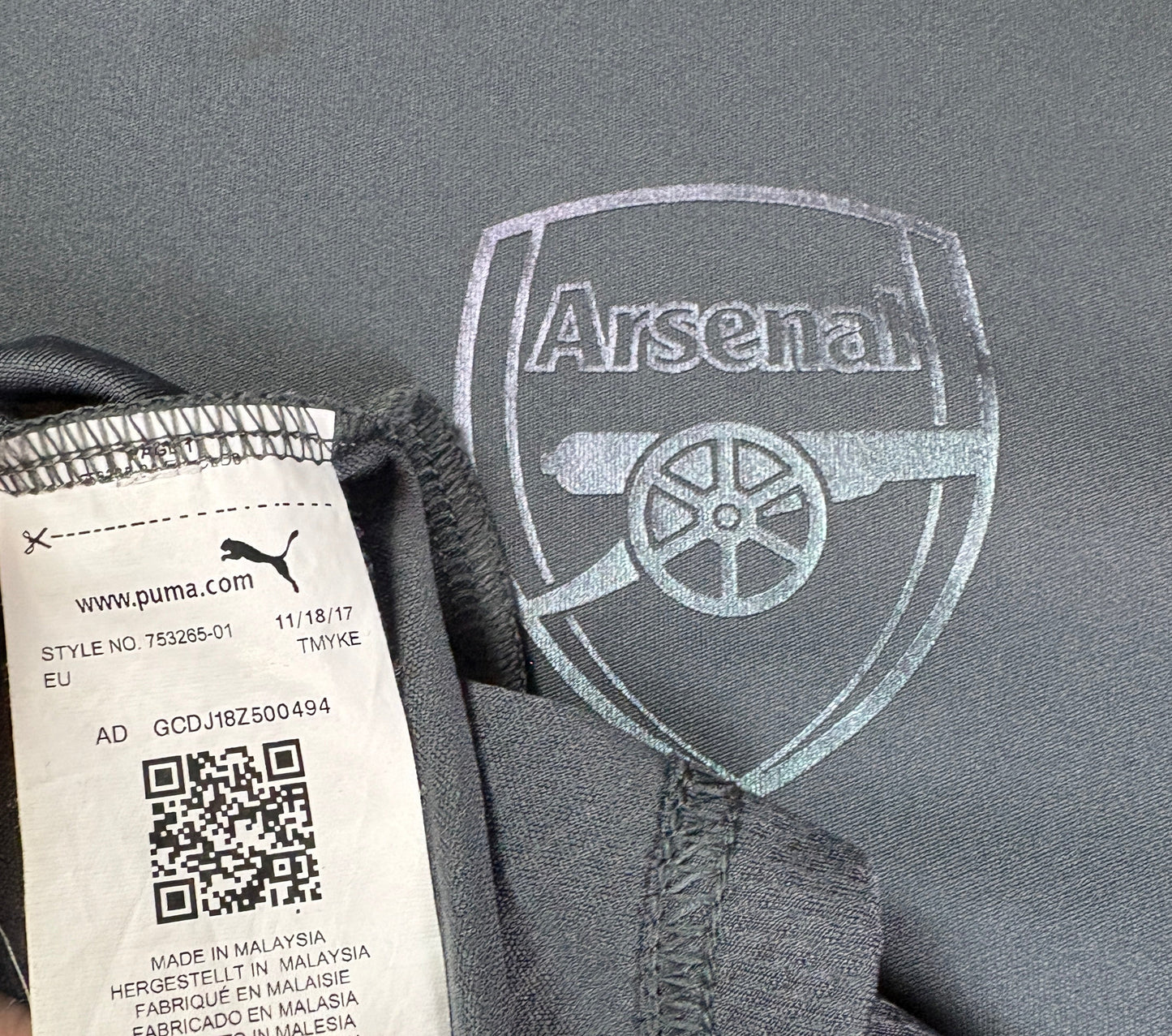 Arsenal 2017/18 Training Puma Football Shirt Medium