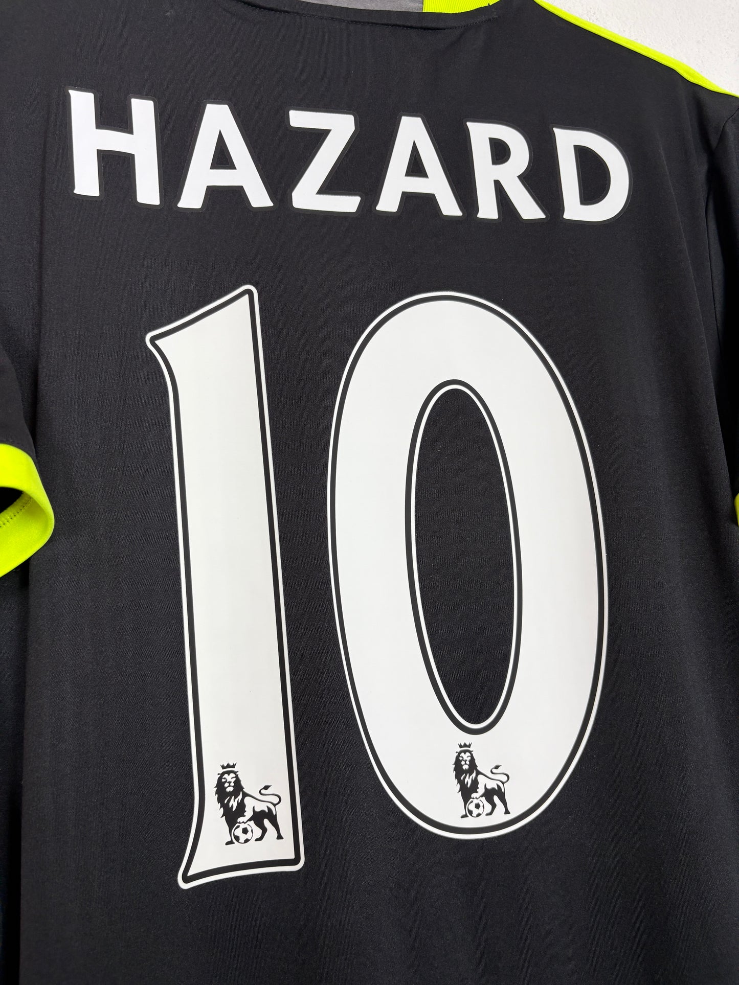 Chelsea 2016/17 Away M Hazard 10