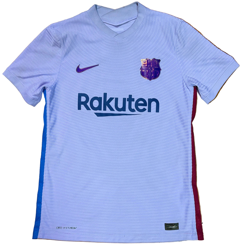 Barcelona 2021/22 Away Nike Football Shirt Medium