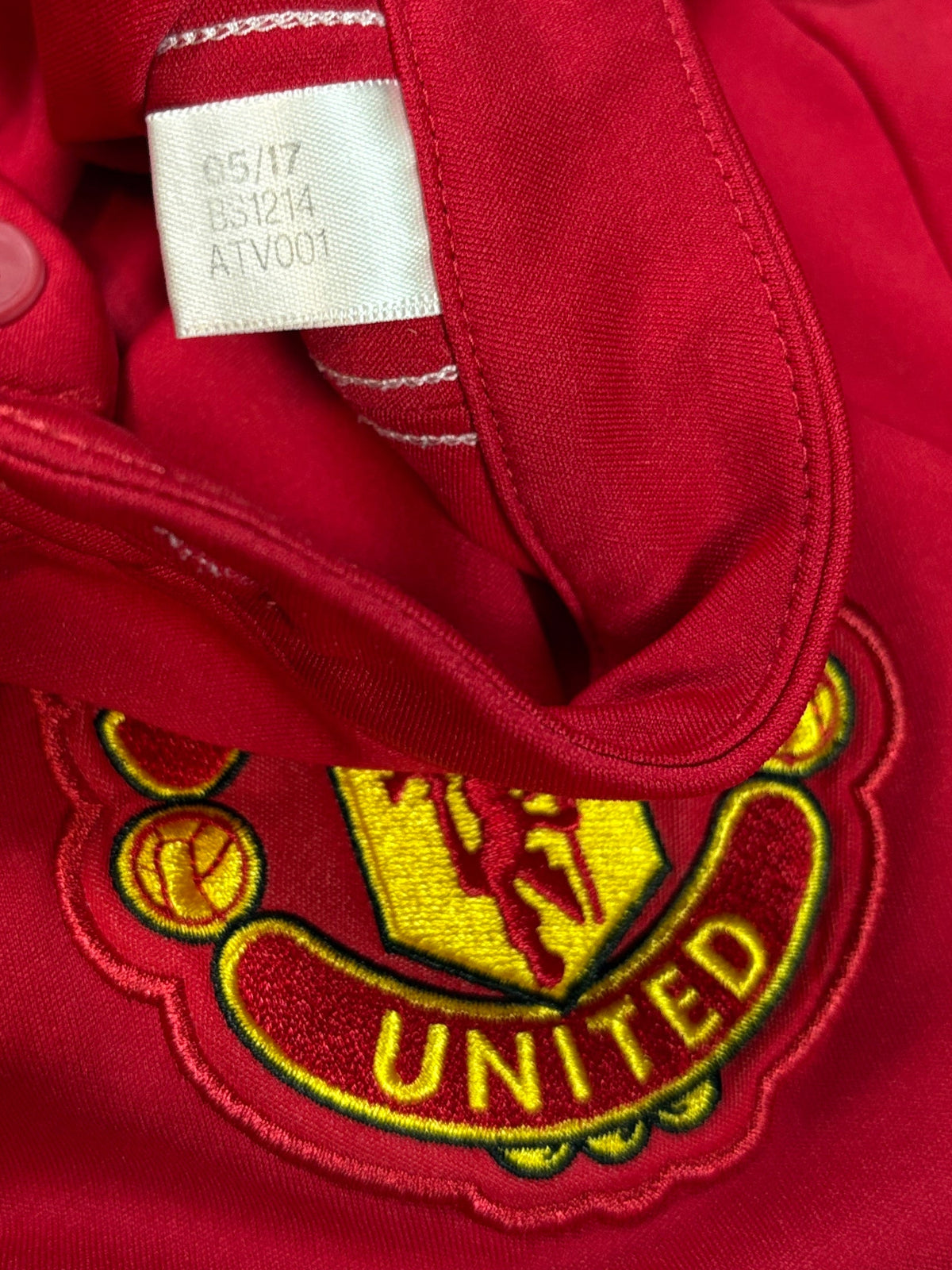 Manchester United 2017/18 Home Adidas Football Shirt Small