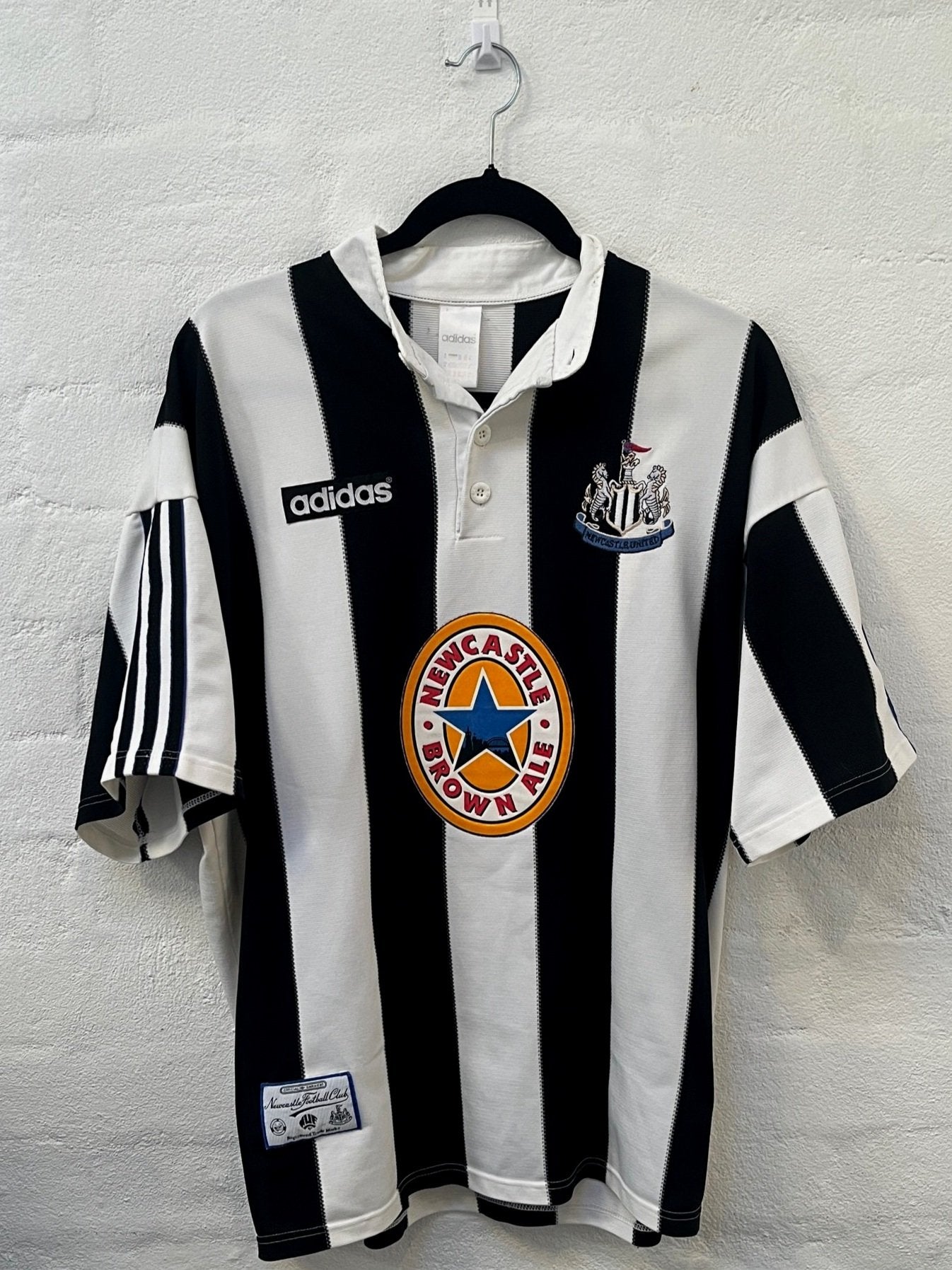 Newcastle 1995/96 Home Extra Large