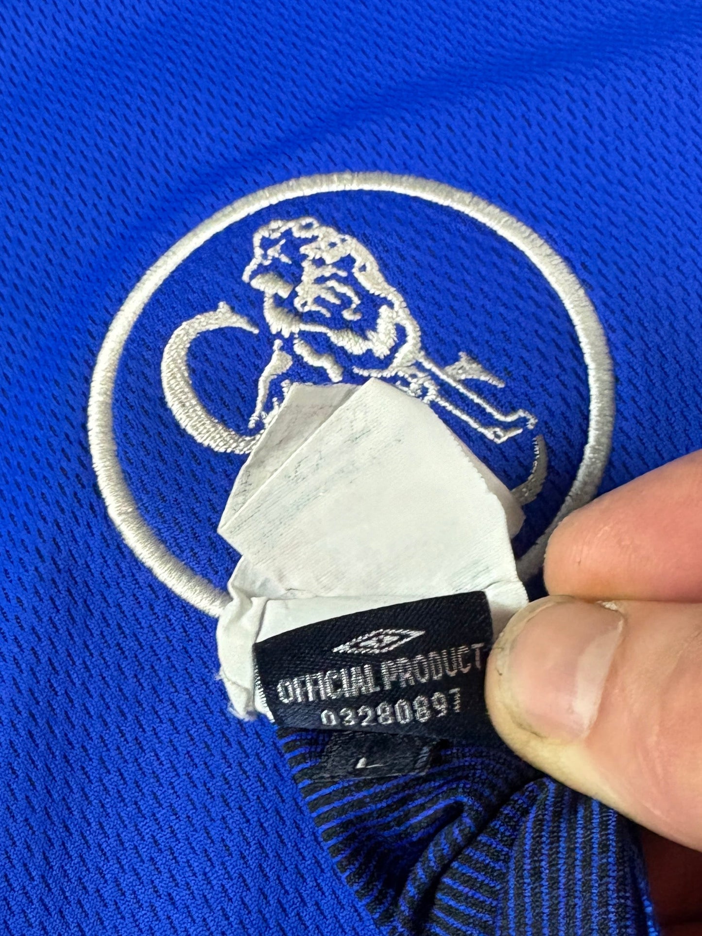 Chelsea 2004/05 Home Umbro Football Shirt Large Crespo 21