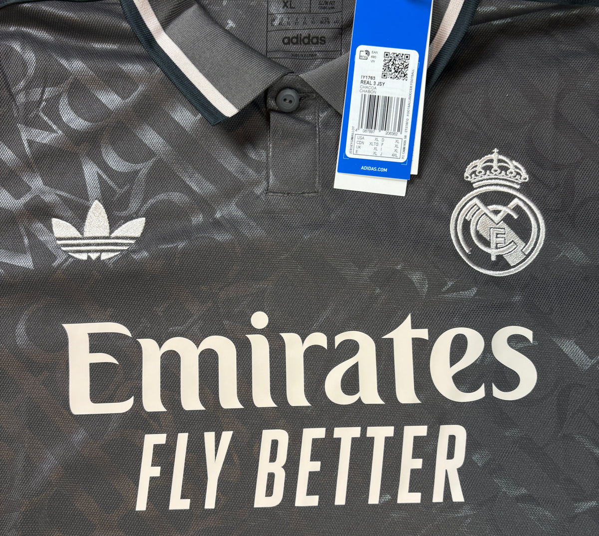 Real Madrid 2024/25 Away Adidas Football Shirt Extra Large Mbappe 9