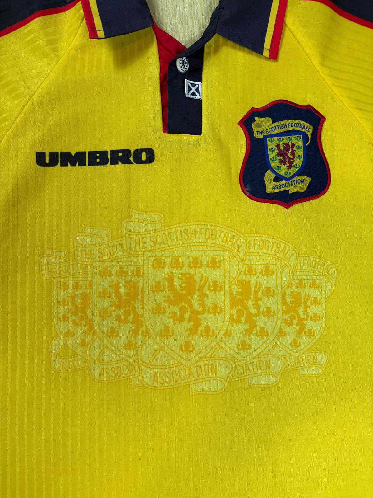 Scotland 1998 Away Umbro Football Shirt Extra Large