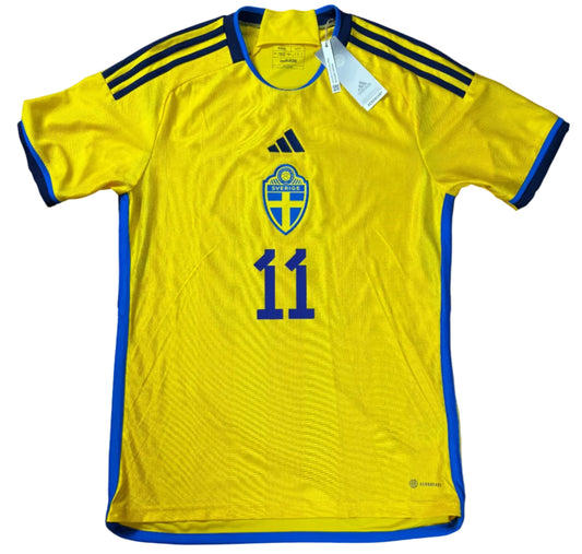 Sweden 2023 Home Adidas Football Shirt Medium Ibrahimovic 11