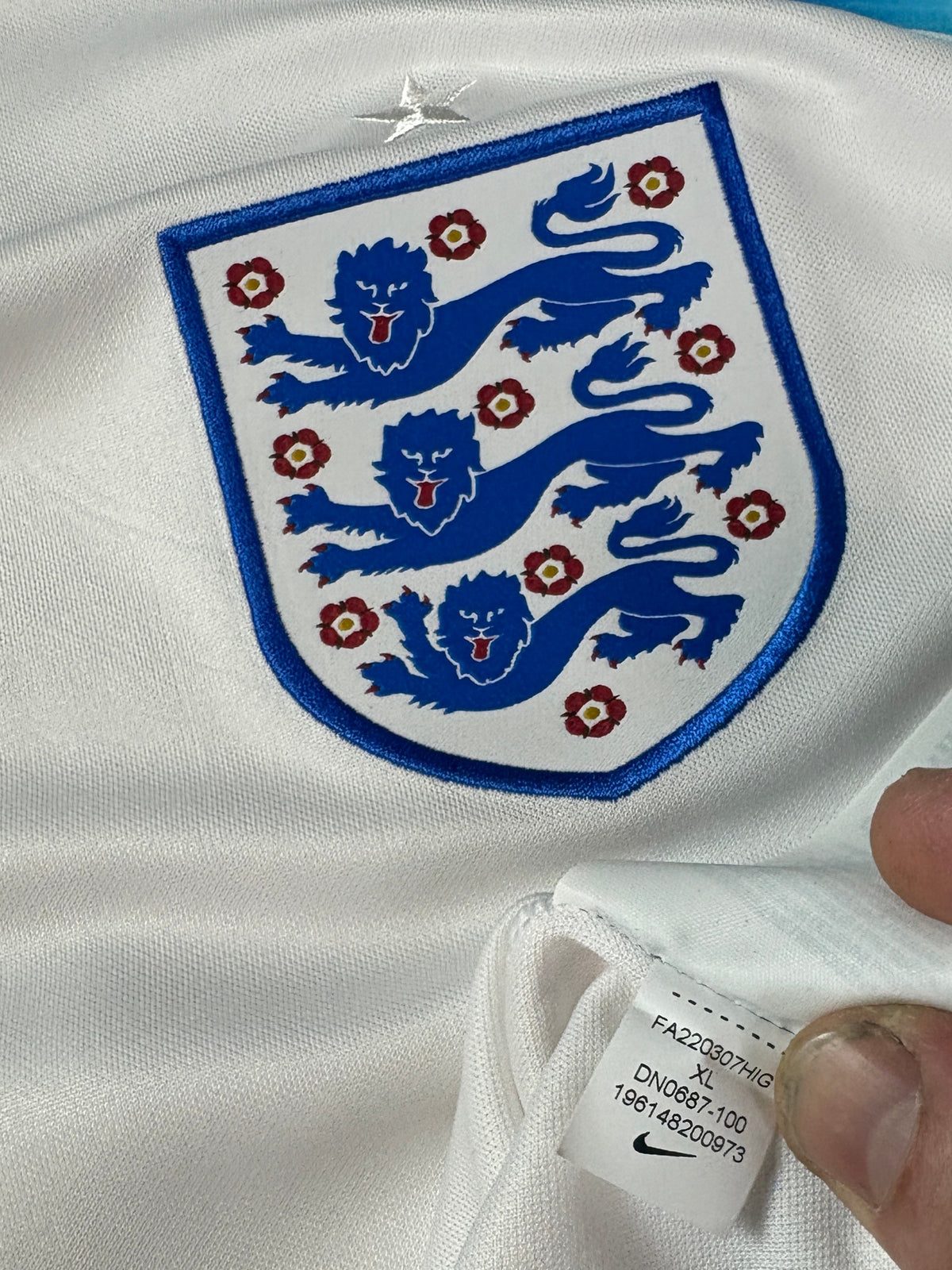England 2022/23 Home Nike Football Shirt Extra Large Bellingham 22