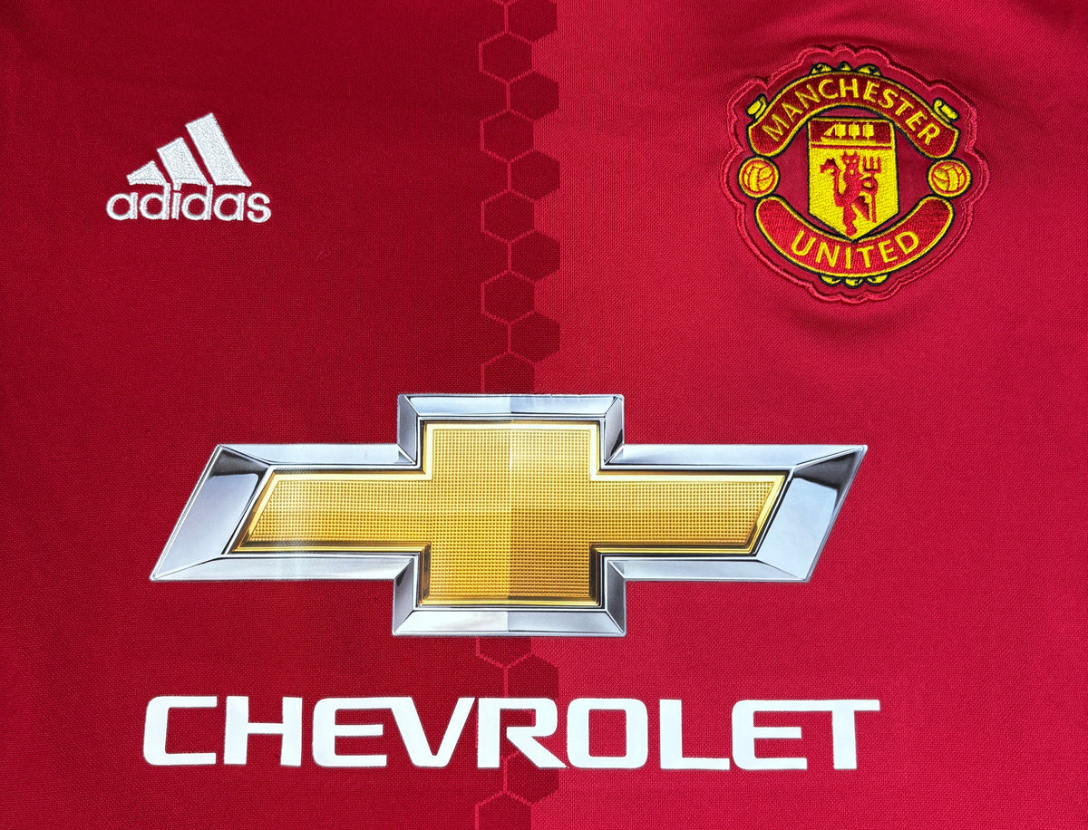 Manchester United 2016/17 Home Adidas Football Shirt Medium