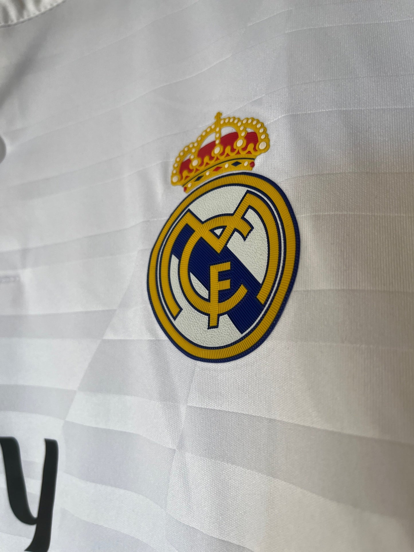 Real Madrid 2014/15 Home L Benzema 9