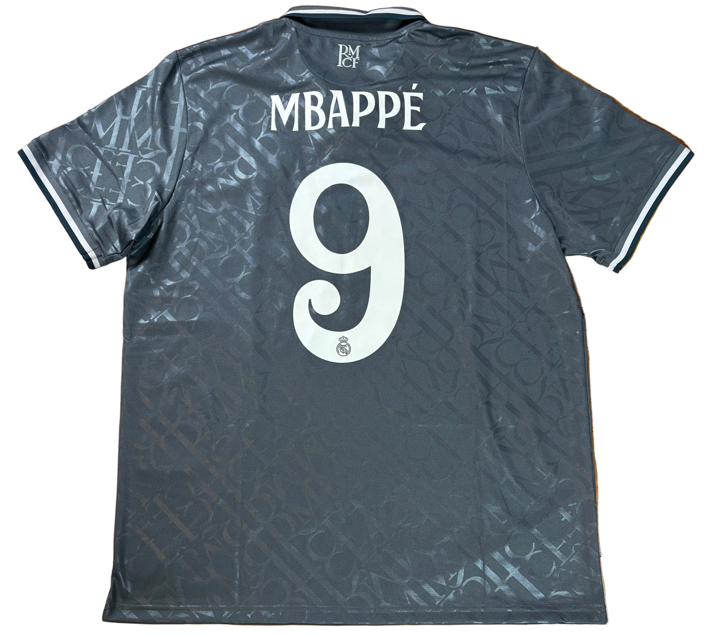 Real Madrid 2024/25 Away Adidas Football Shirt Extra Large Mbappe 9