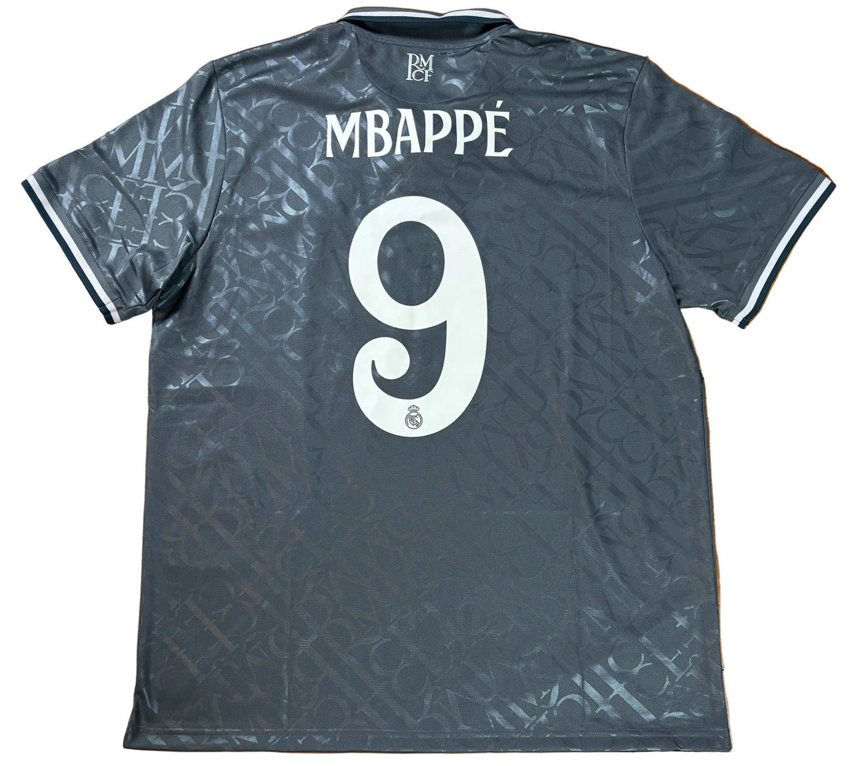 Real Madrid 2024/25 Away Adidas Football Shirt Extra Large Mbappe 9