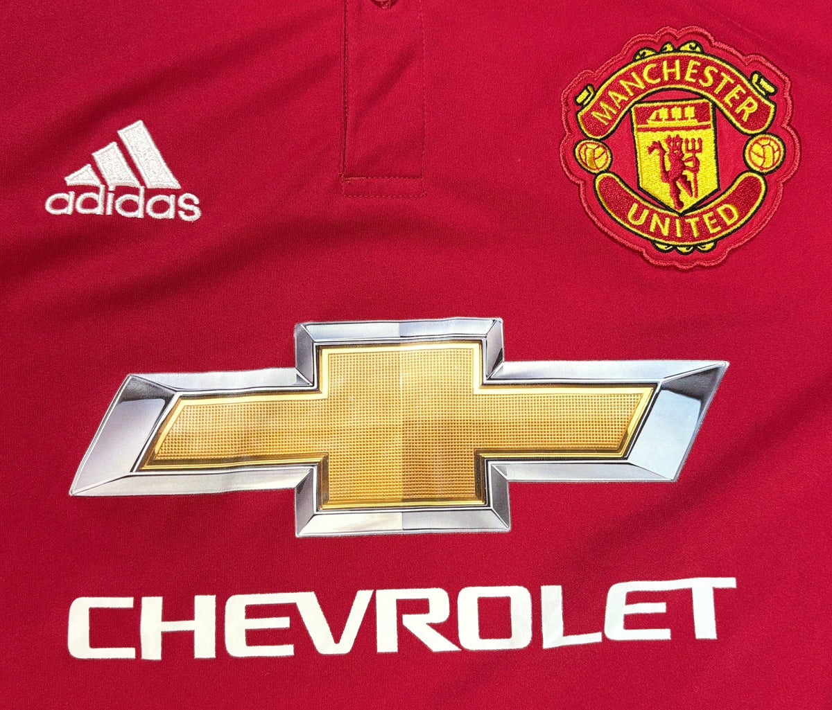 Manchester United 2017/18 Home Adidas Football Shirt Small