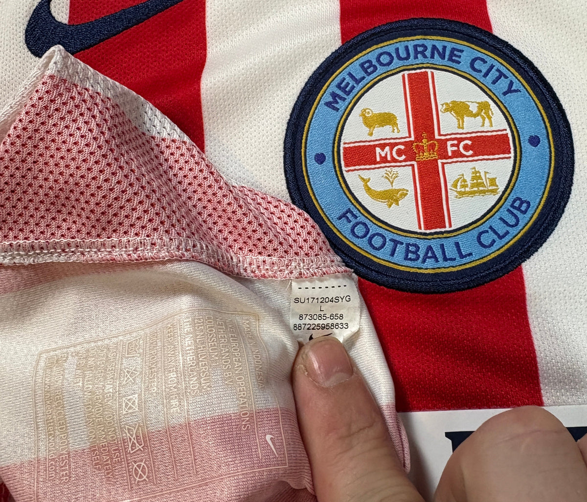 Melbourne City 2017/19 Home Nike Football Shirt Large