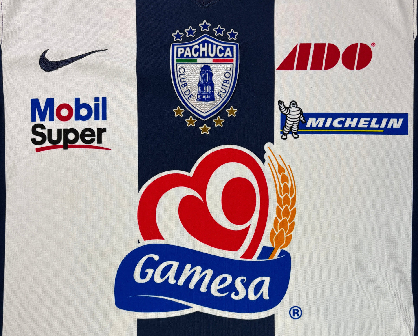 Pachuca	2010/11 Home Nike Football Shirt Extra Large