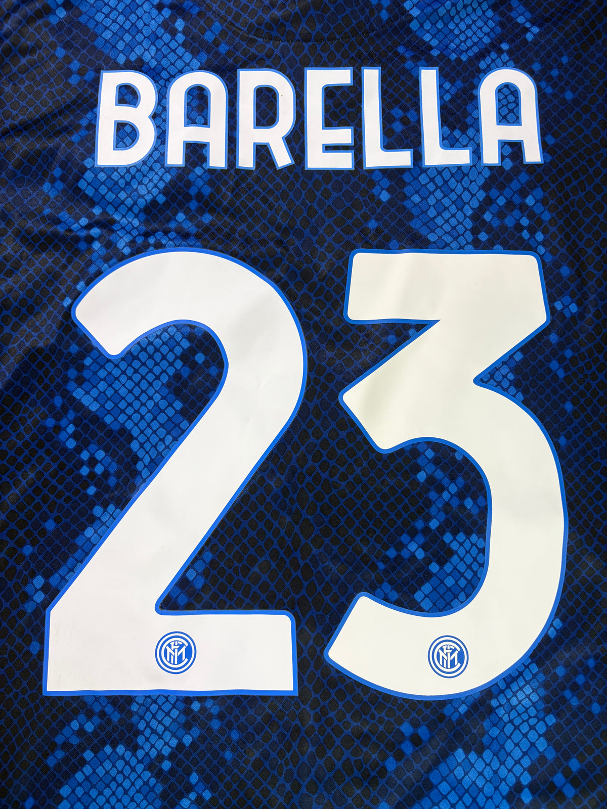 Inter Milan 2021/22 Home Nike Football Shirt Medium Barella 23
