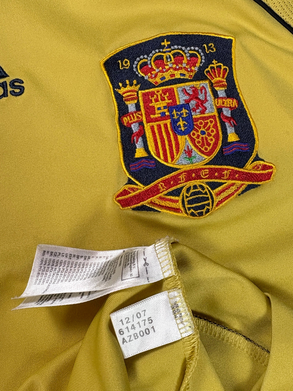 Spain 2008 Away Adidas Football Shirt Extra Large