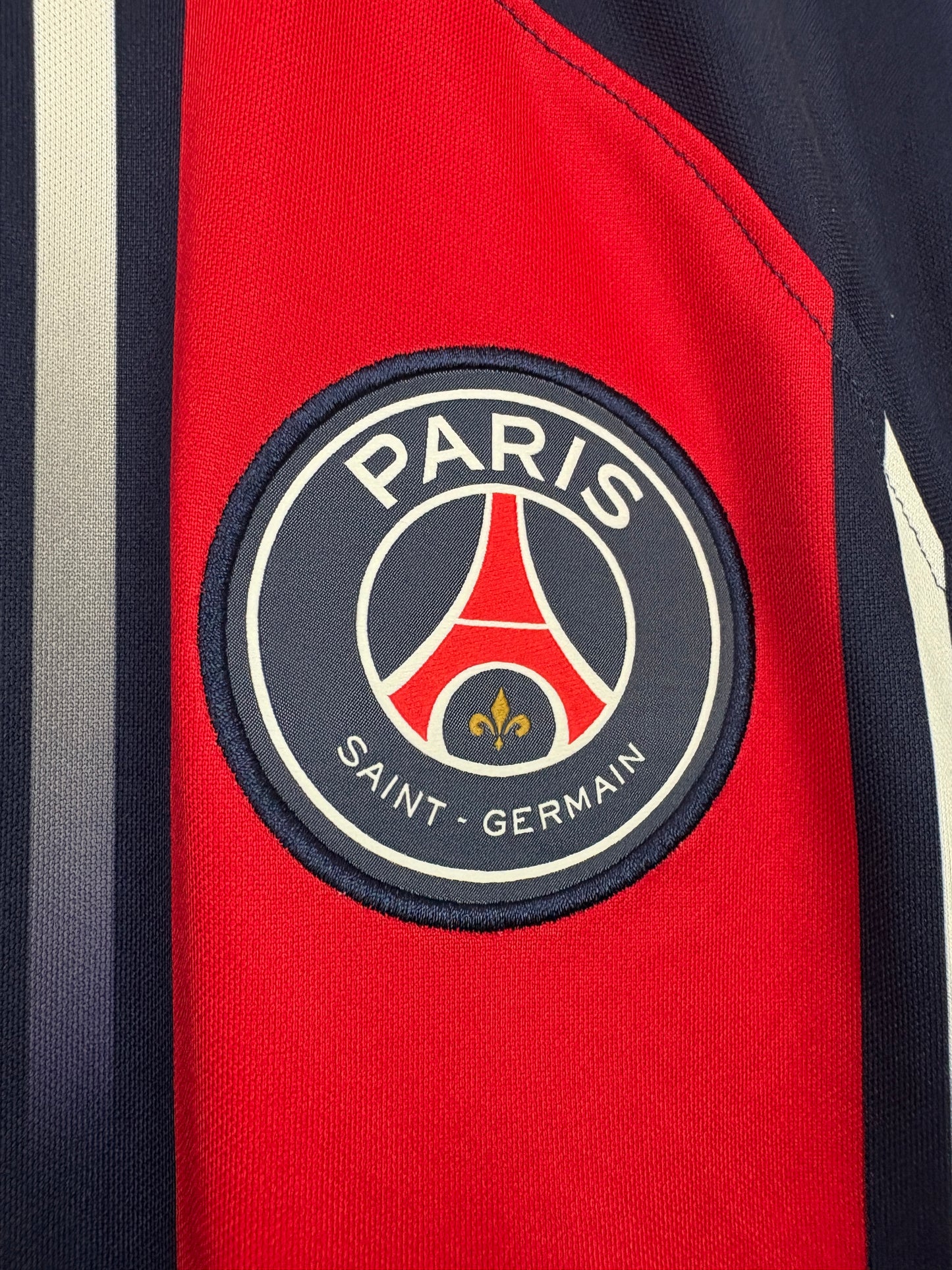PSG	2024/25	Home Nike Football Shirt Medium