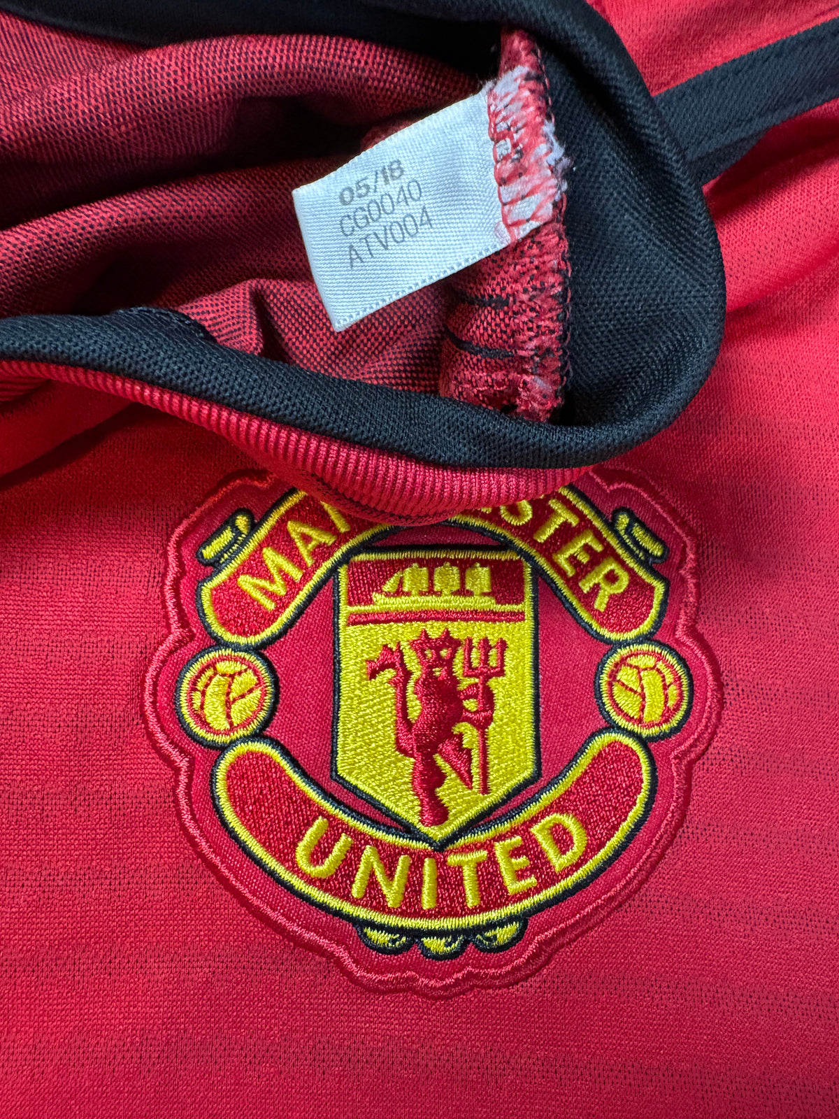 Manchester United 2018/19 Home Adidas Football Shirt Medium