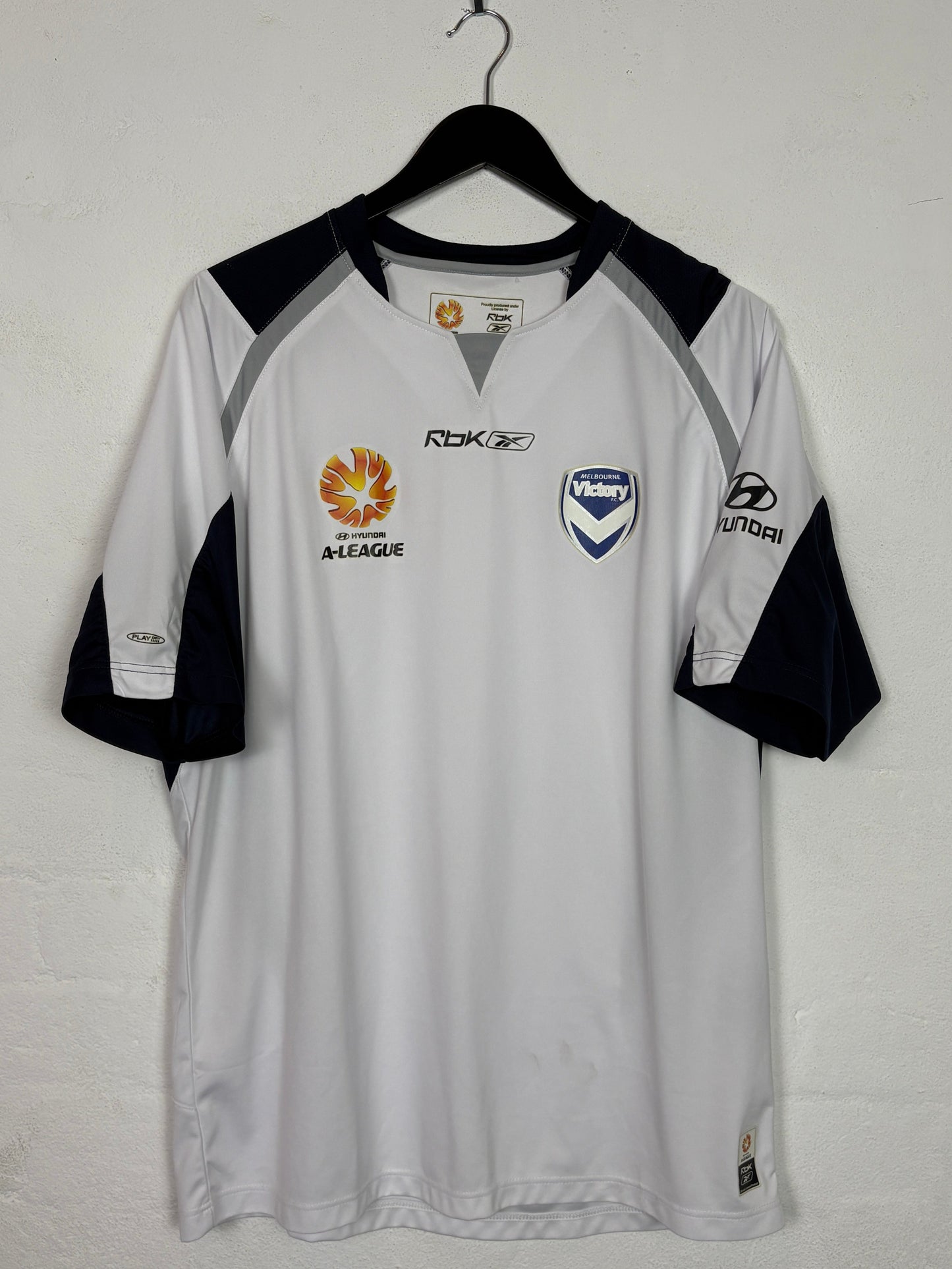 Melbourne Vic 2005/06 Away Large