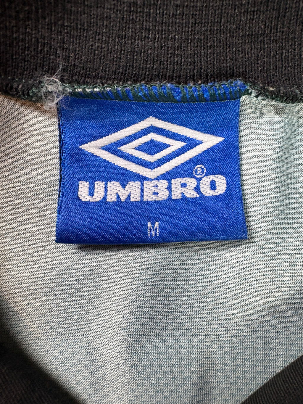 Ajax 1995/96 Away Umbro Football Shirt Medium Kluivert 15