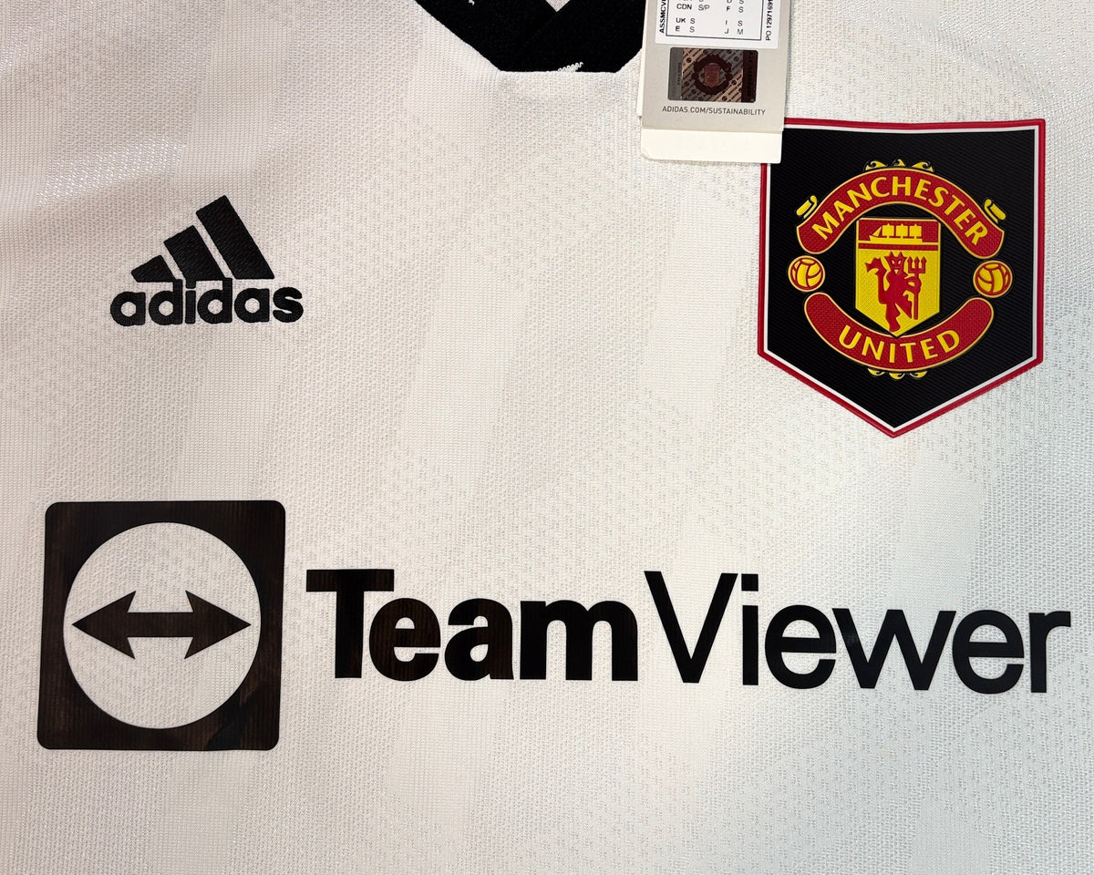 Manchester United 2022/23 Away Adidas Football Shirt Small Anthony 21