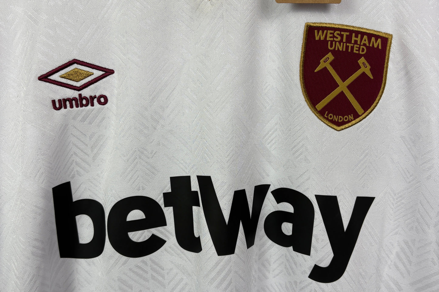 West Ham 2024/25 Away XL Soucek 28