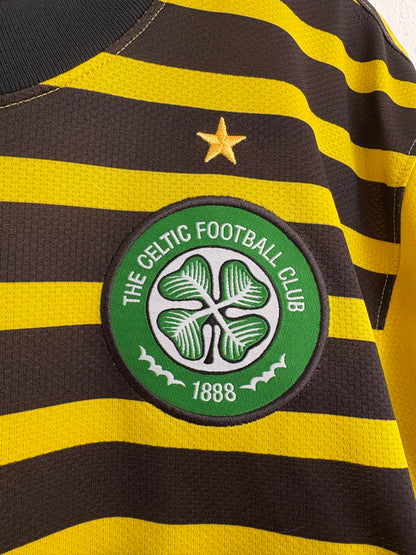 Celtic 2011/12 Away Medium Ljungberg 7