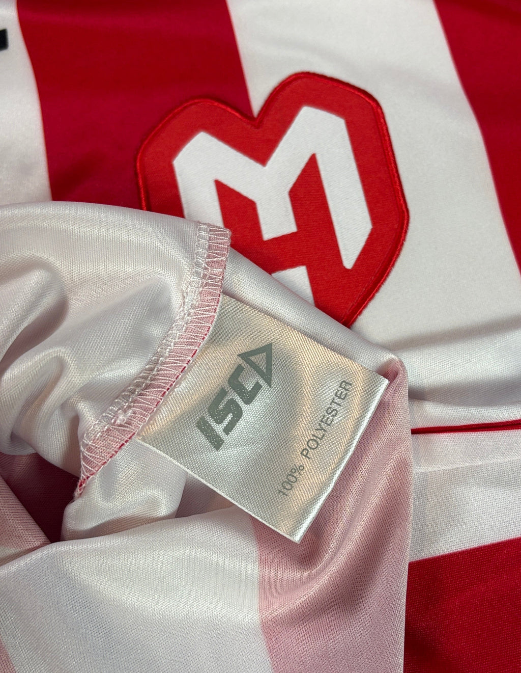 Melbourne Heart 2011/12 Home ISC Football Shirt Medium
