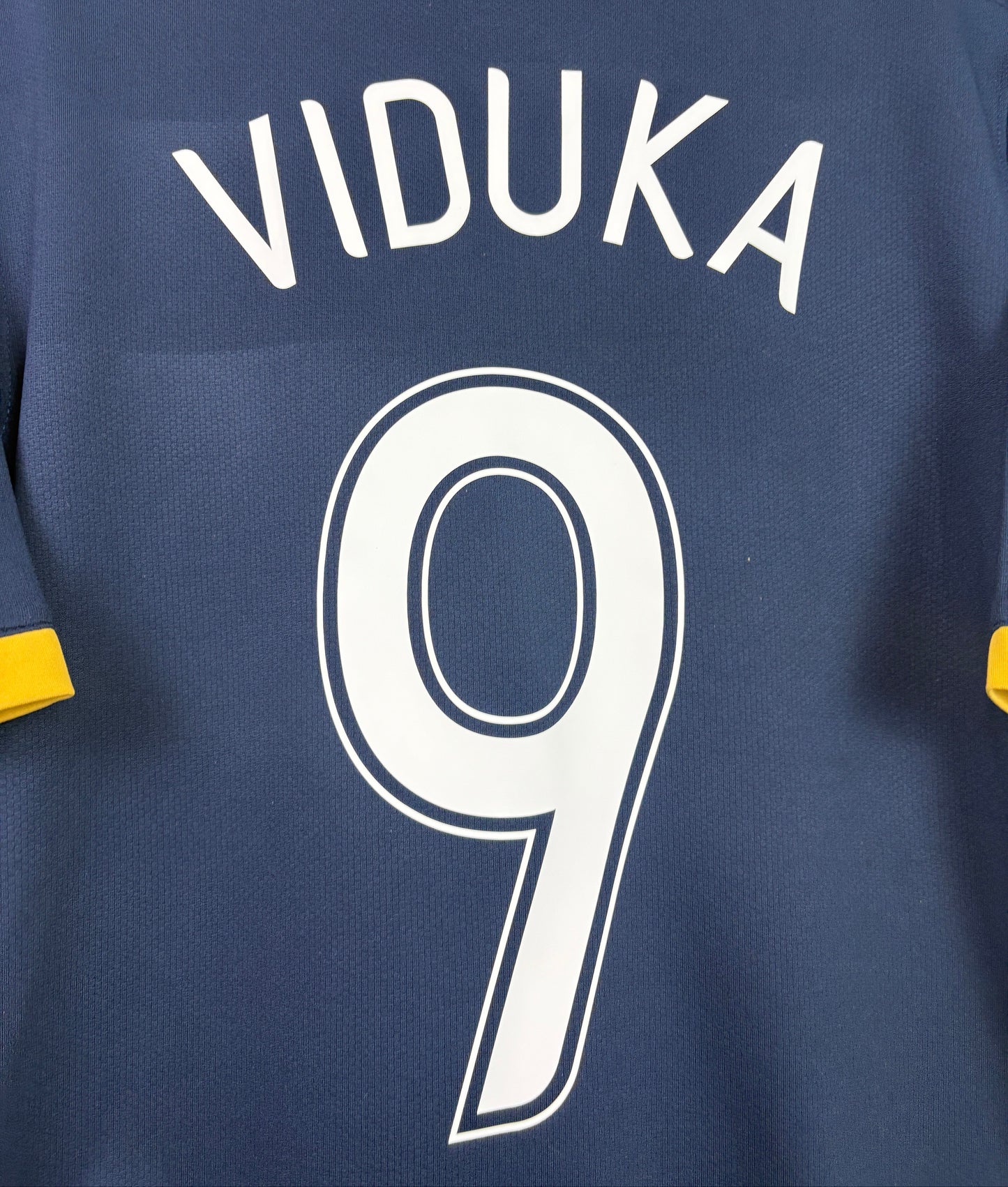 Australia 2006 Away Nike Football Shirt M Viduka 9