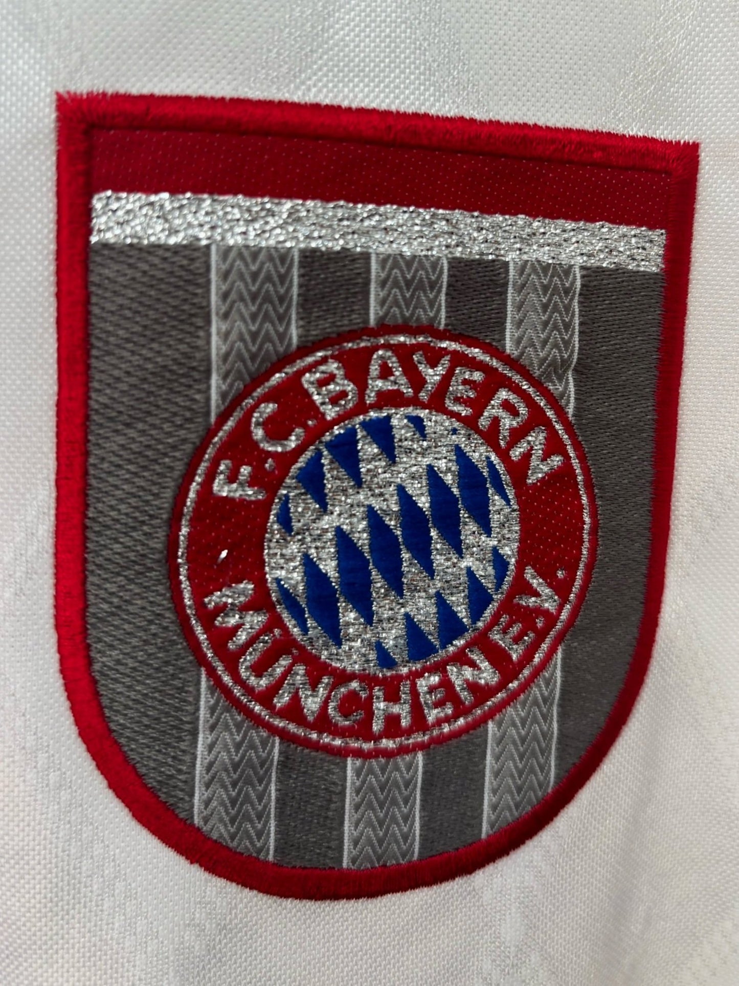 Bayern Munich 1996/97 Away Extra Large Matthaus 10