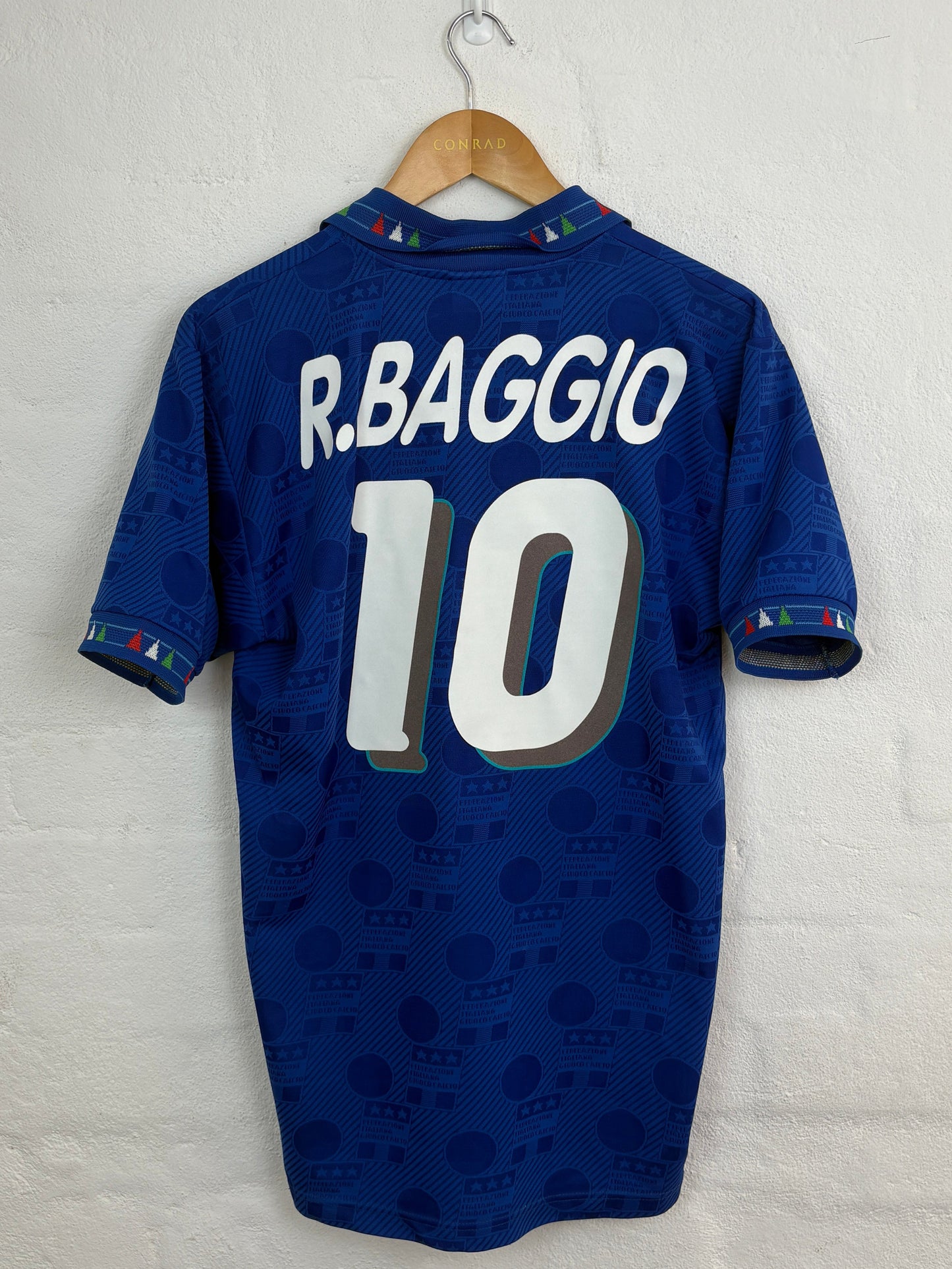 Italy	1994 Home Medium Baggio 10