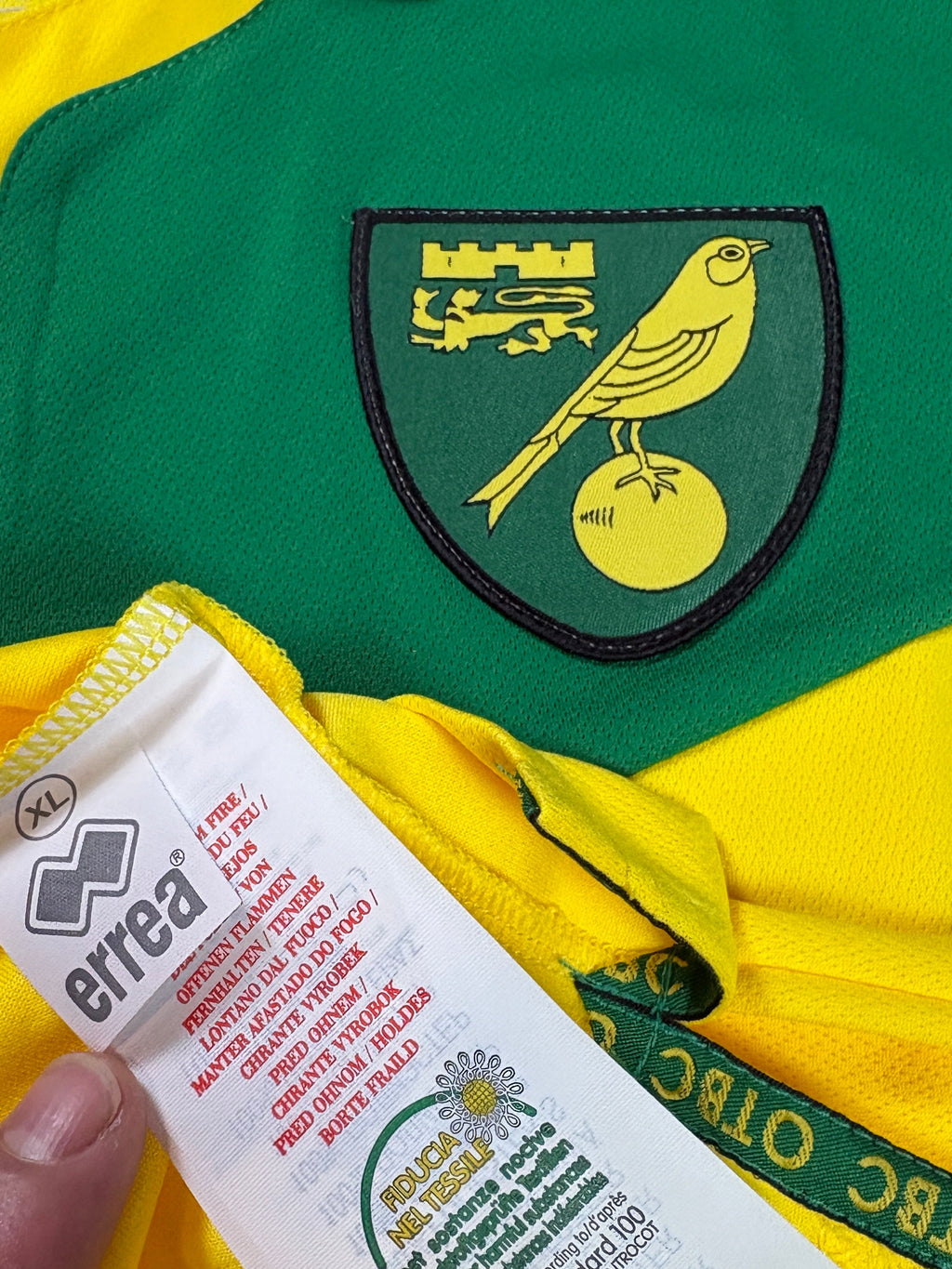 Norwich 2014/15 Home Errea Football Shirt Extra Large