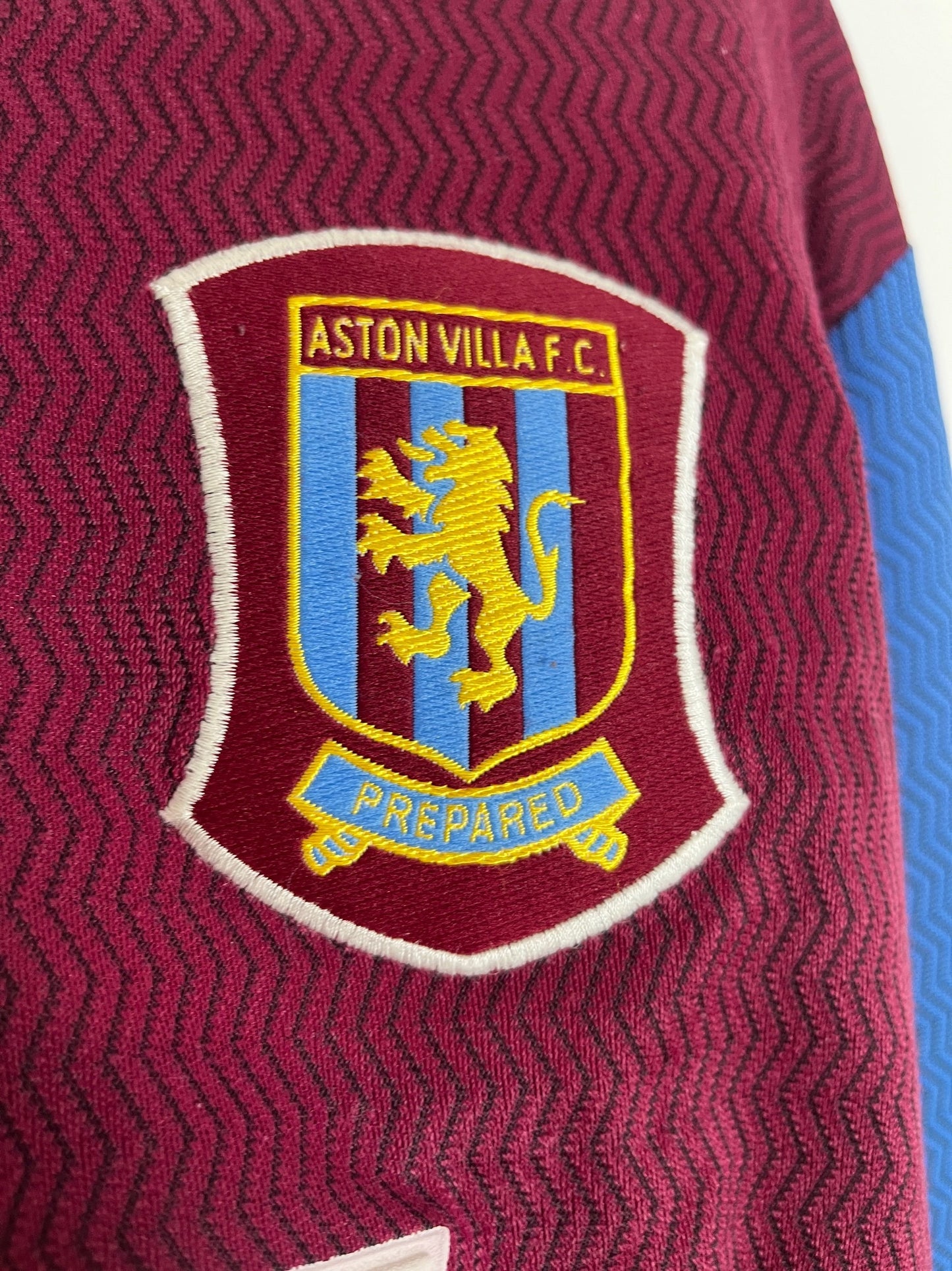 Aston Villa 1997/98 Home Medium (Long Sleeve)