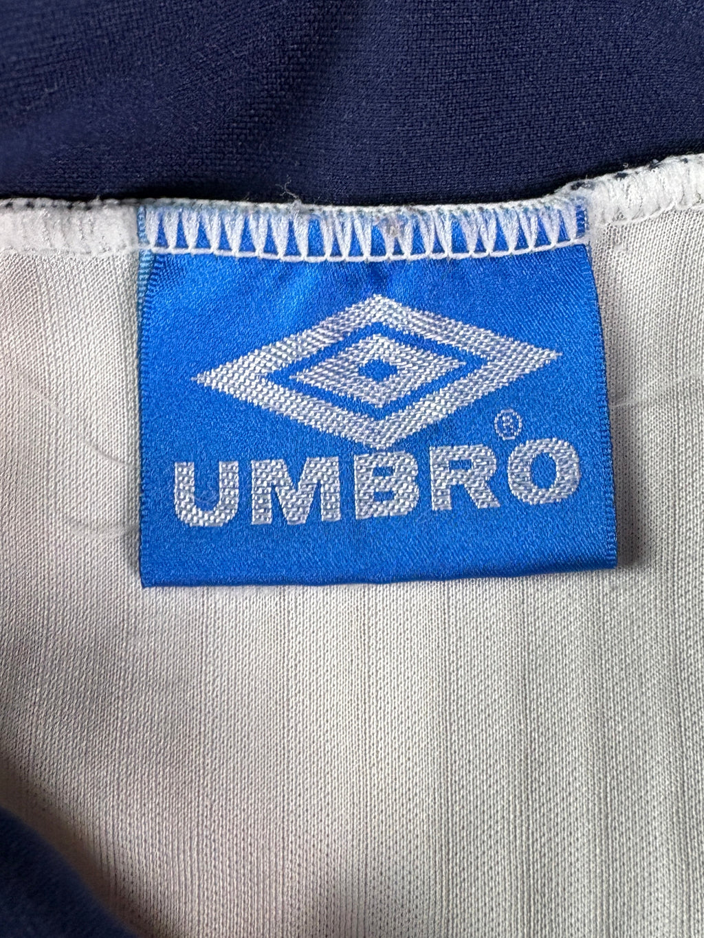 England 1997/98 Home Umbro Football Shirt Medium