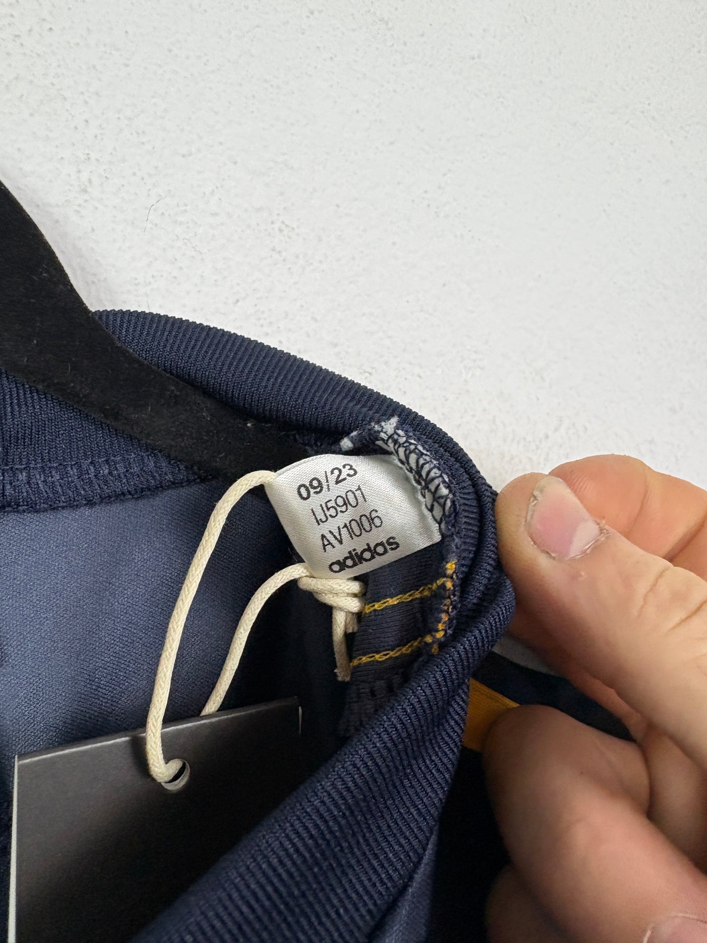 Real Madrid 2023/24 Away Adidas Football Shirt XL Bellingham 5