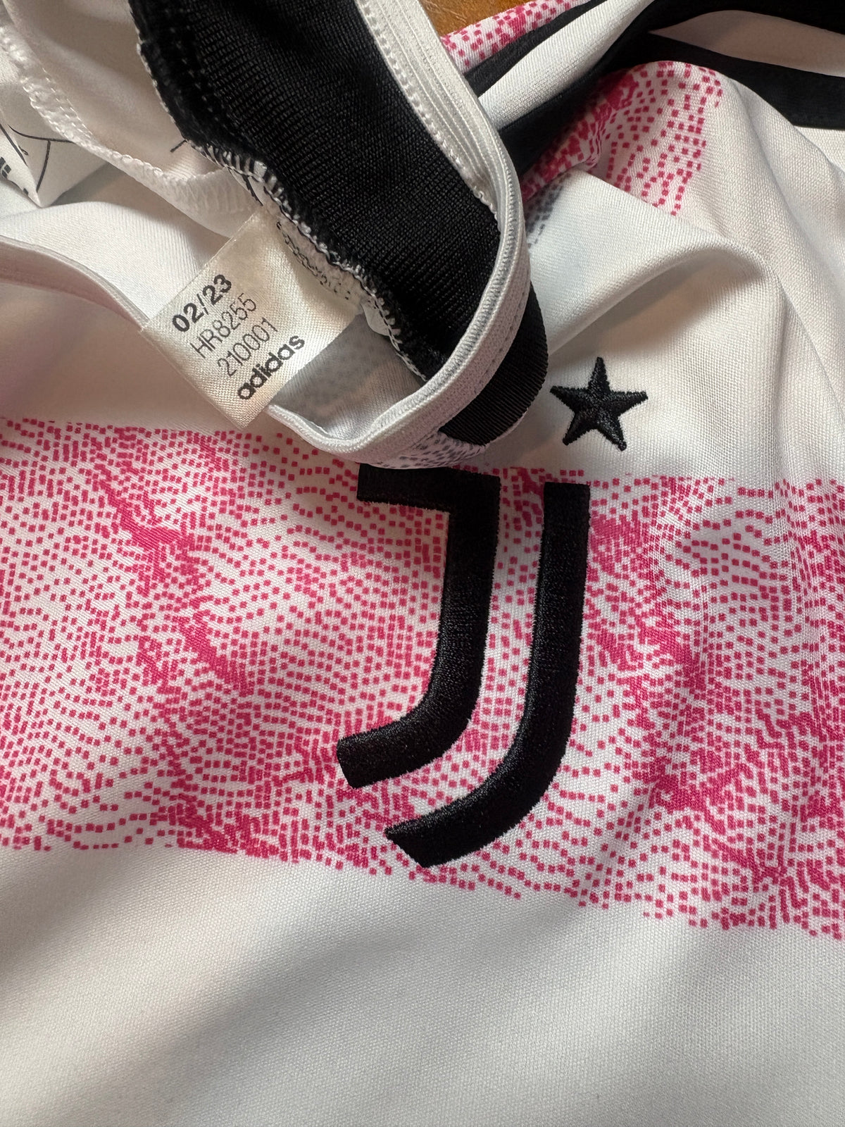 Juventus 2023/24 Away Adidas Football Shirt Small