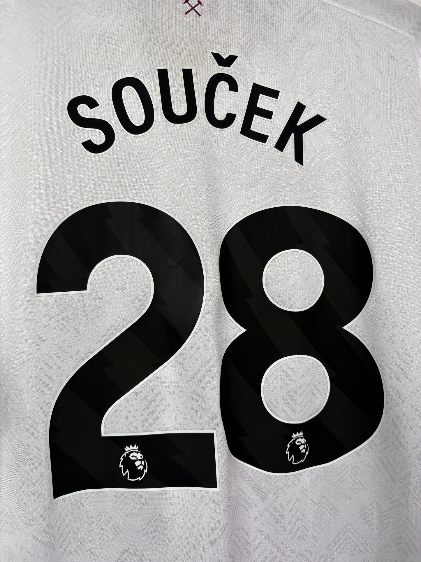 West Ham 2024/25 Away XL Soucek 28