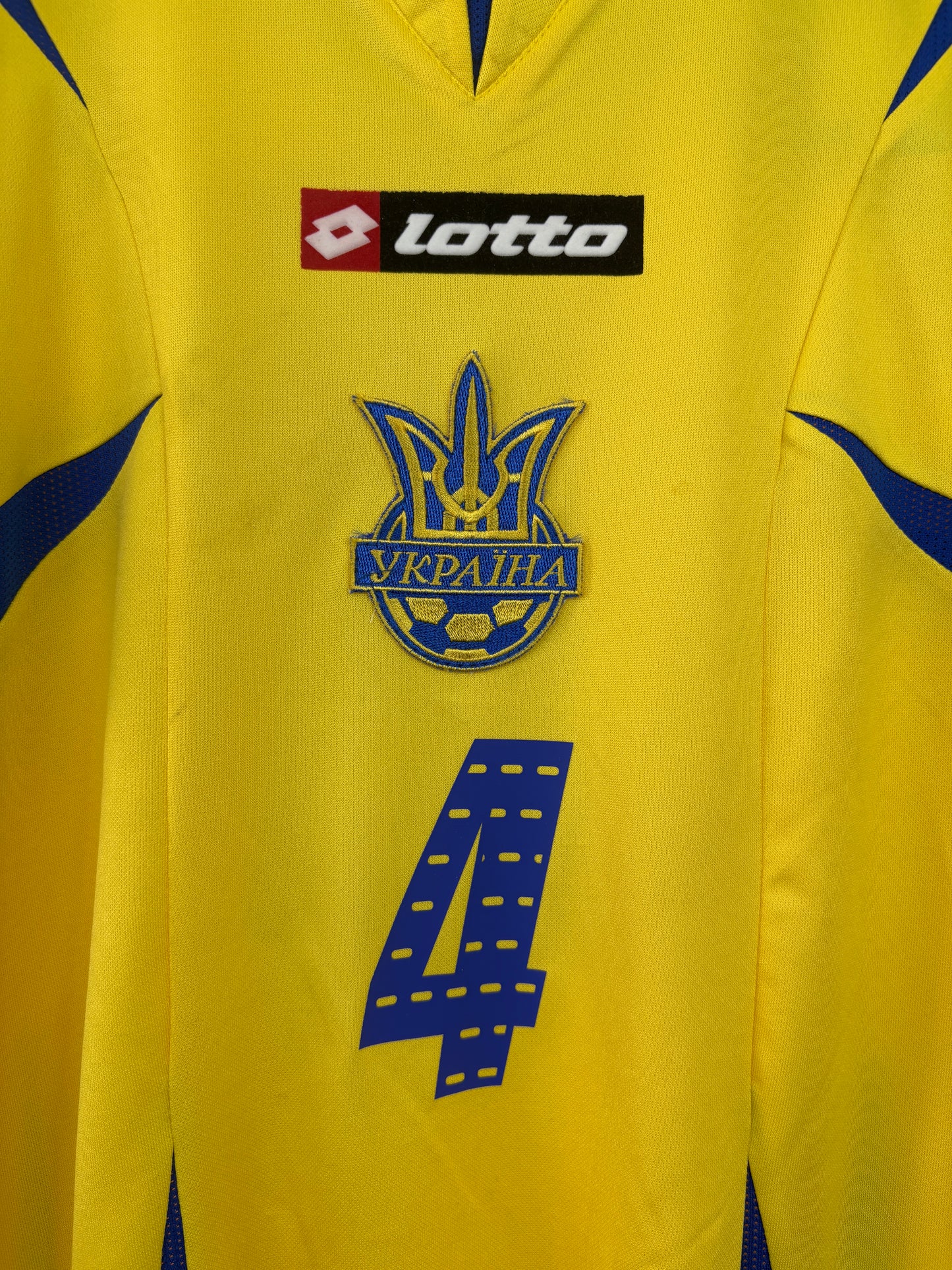 Ukraine 2006 Home Lotto Football Shirt  L Tymoschuk