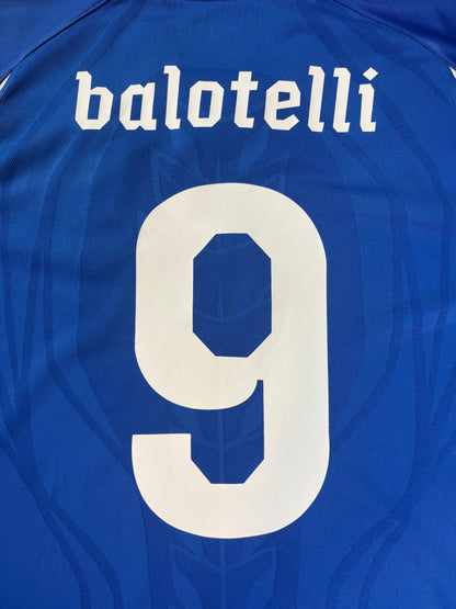 Italy 2010 Home Puma Football Shirt Extra Large Balotelli 9