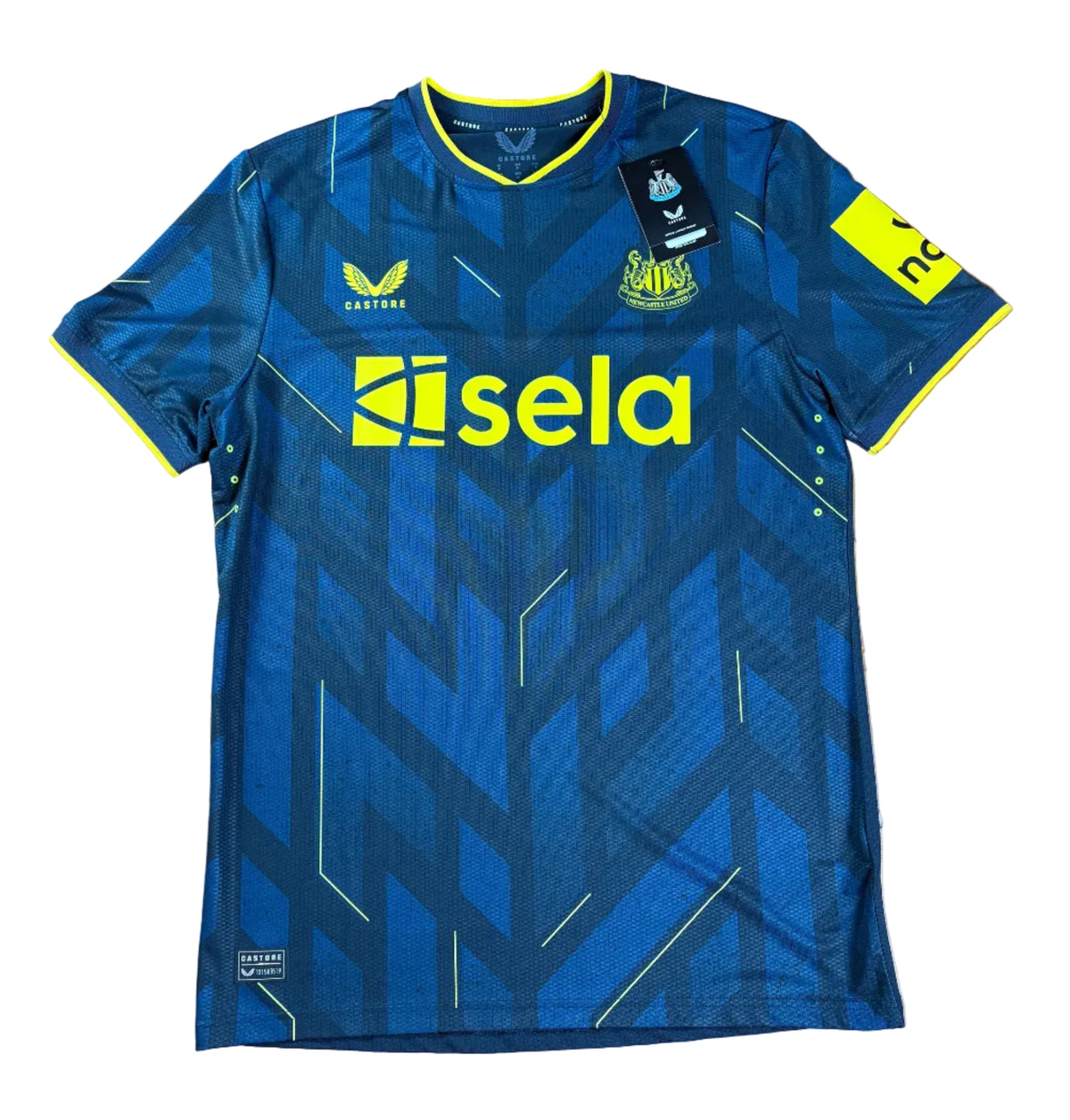 Newcastle United 2023/24 Third Castore	Football Shirt	Medium