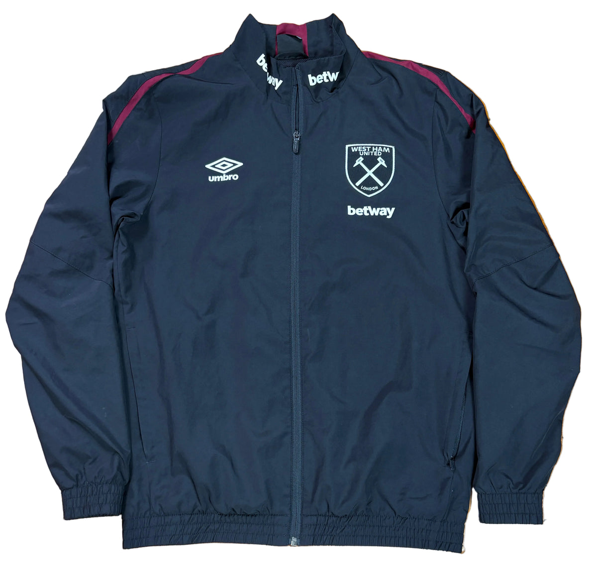 West Ham 2023/24 Jacket Umbro Football Jacket Medium