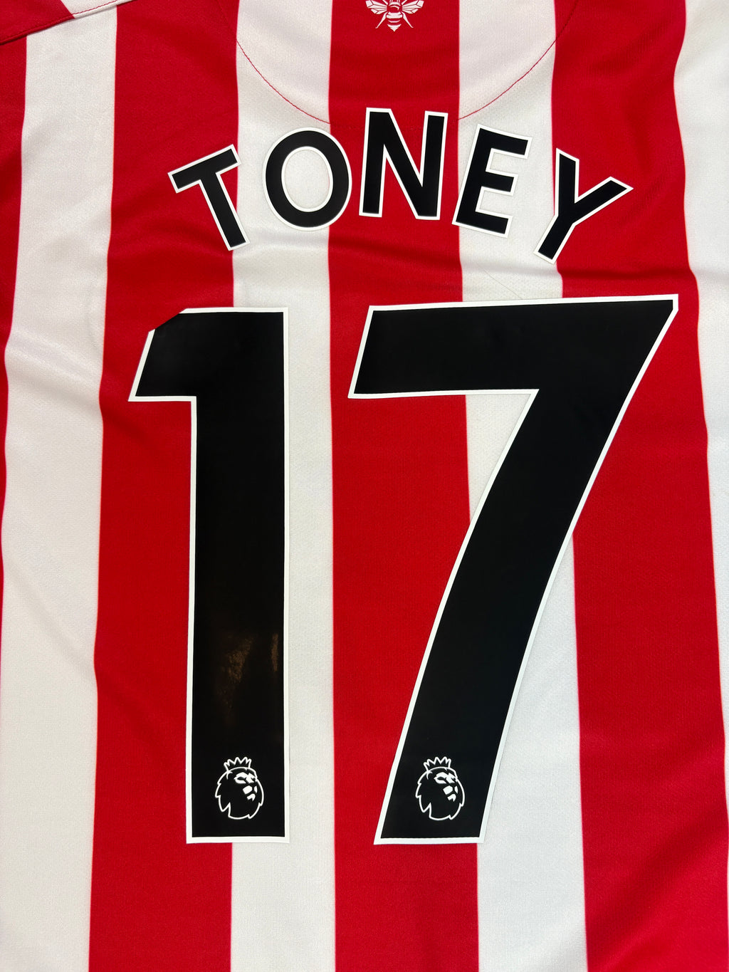 Brentford 2021/23 Home Umbro Football Shirt Extra Large Toney 9