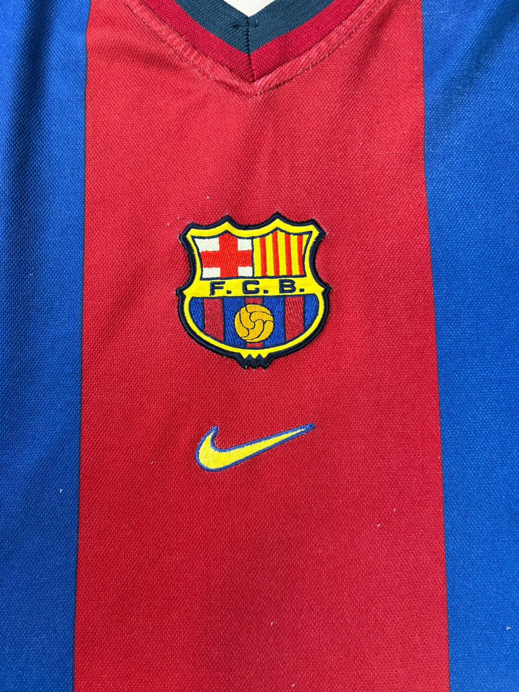 Barcelona 1998/99 Home Nike Football Shirt Extra Large Xavi 26