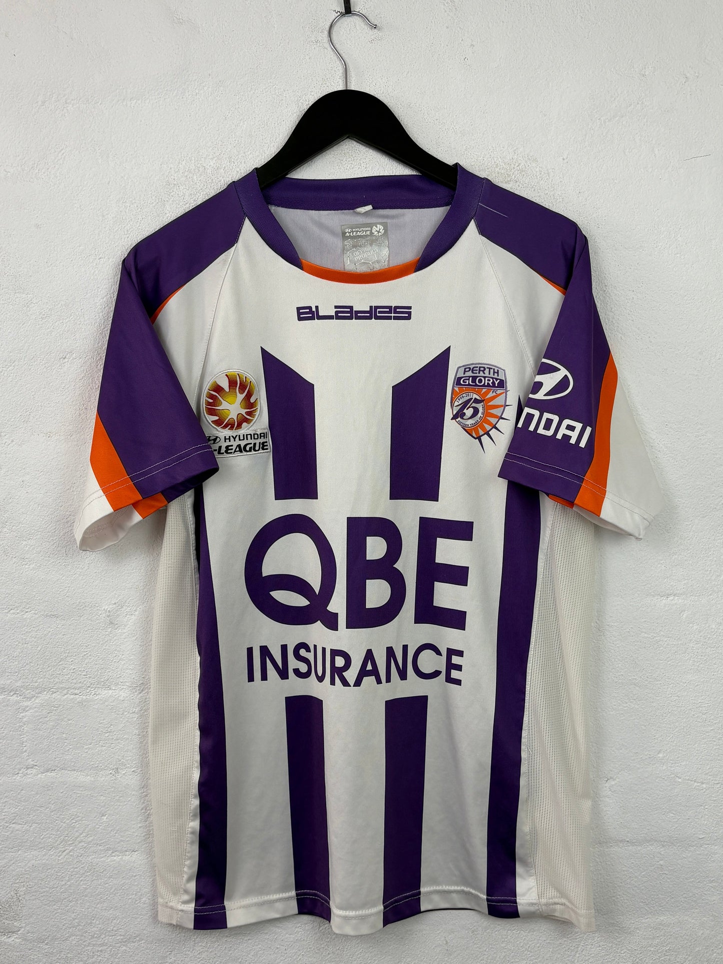 Perth Glory 2011/13 Home Blades Football Shirt Medium