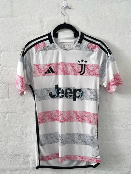 Juventus 2023/24 Away Small